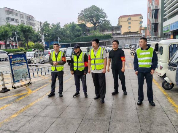 kaiyun体育(中国)2026世界杯 济阳街说念财工街社区开展常态化纪律巡查使命