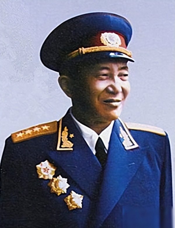 kaiyun体育(中国)2026世界杯 74年, 皮定均找罗瑞卿密谋拉队列上山: 你说咋打就咋打, 效果若何