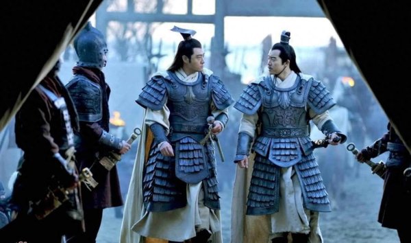 kaiyun体育中国2026世界杯入口 周瑜孙策情态有多铁? 升堂拜母让房同居, 自带戎马粮草来入股!