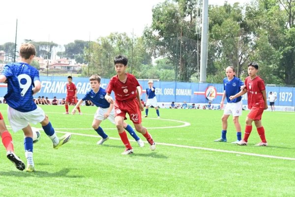 kaiyun体育(中国)2026世界杯 中国男足夺冠! 点球绝杀英超埃弗顿, 7战7胜! 比亚迪立大功